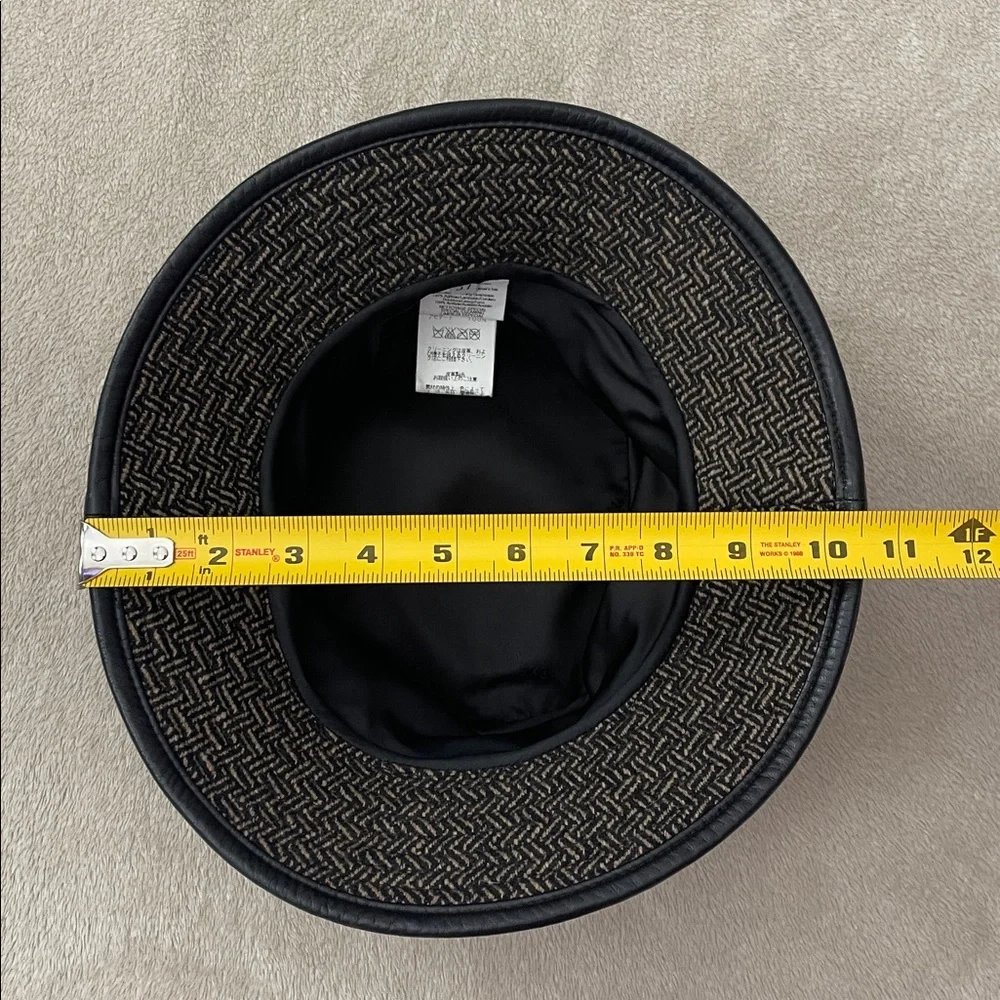 HERMES Bucket Hat in Herringbone Pattern